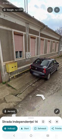 Casă cu 5 camere cu Teren 2000 Mp în Central