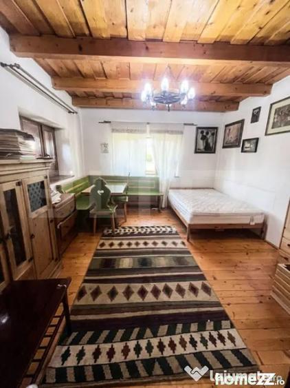Casă cu 3 camere cu Teren 3300 Mp în Bonț