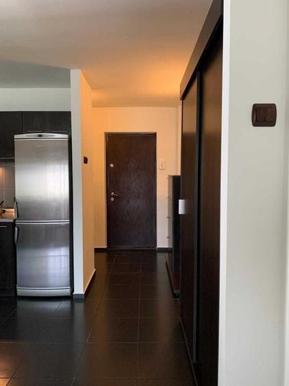 Apartament cu 2 camere semidecomandat în Vitan Mall
