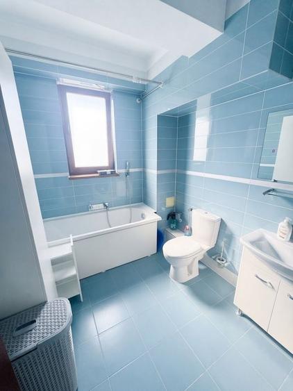Apartament cu 3 camere decomandat, mobilat în Herăstrău