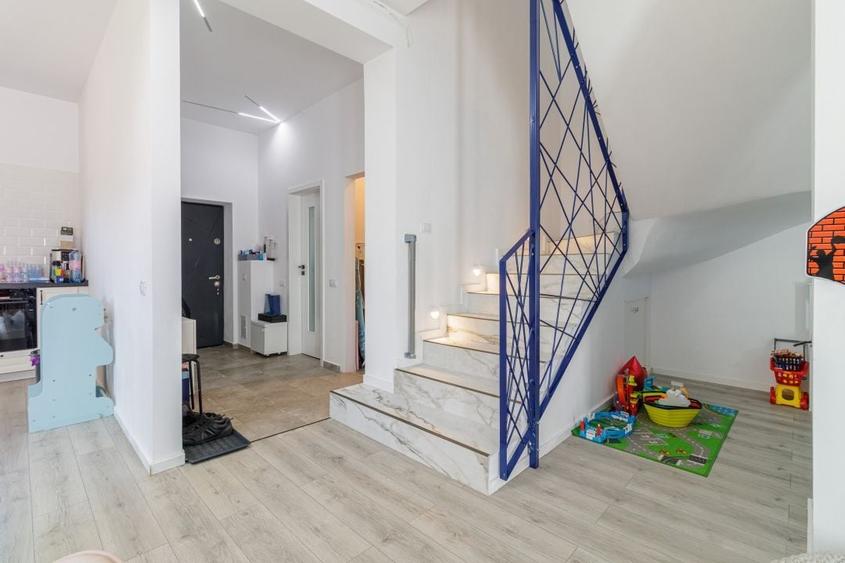 Duplex cu 4 camere cu Canalizare în Corbeanca