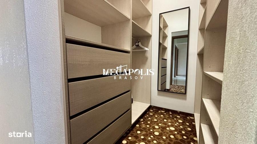 Apartament cu 4 camere în Central