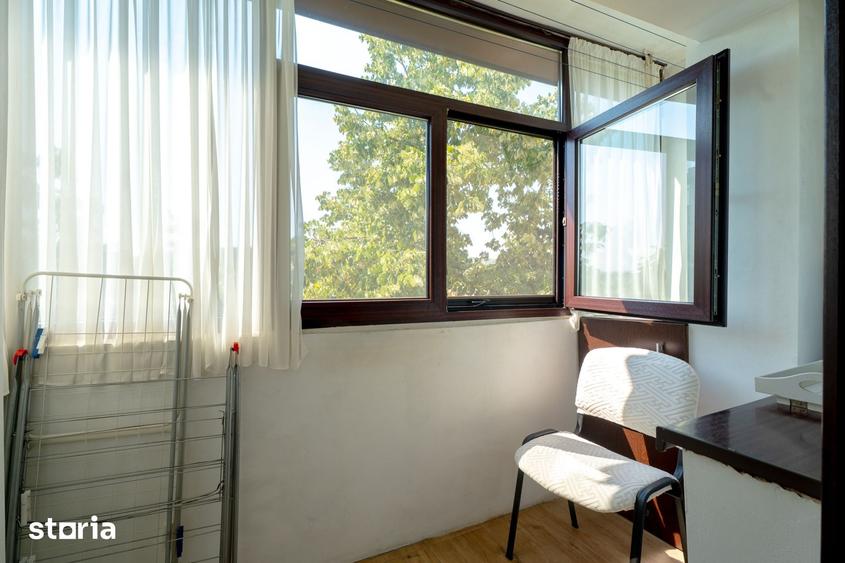 Apartament cu 3 camere decomandat în Dacia