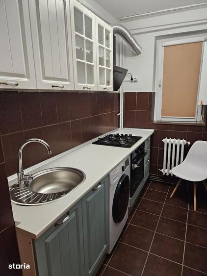 Apartament cu 2 camere decomandat, mobilat în Alexandru cel Bun
