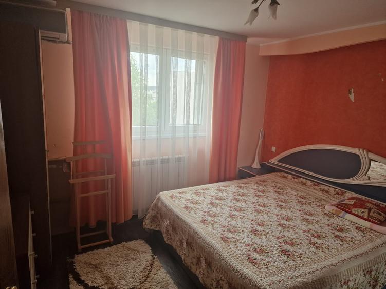 Apartament cu 3 camere decomandat în Ultracentral