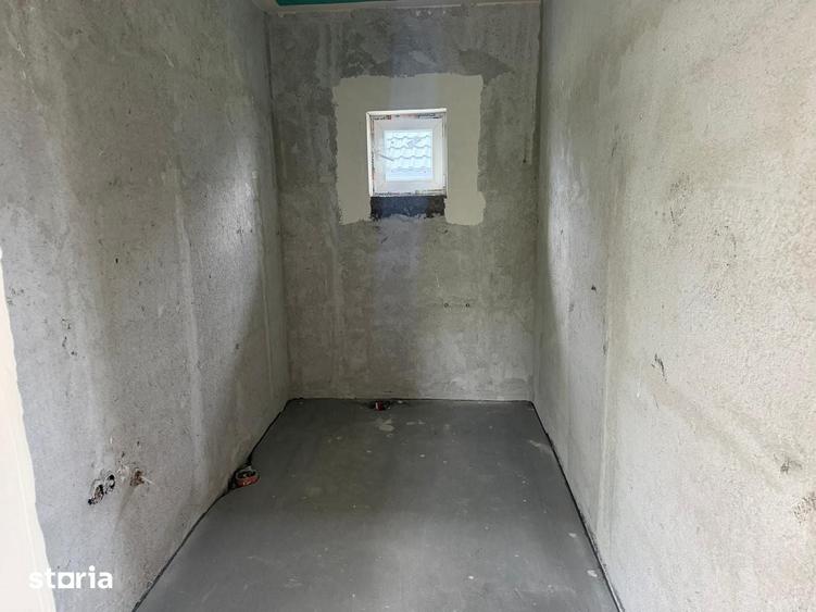 Casă cu 3 camere cu Teren 450 Mp în Lazuri