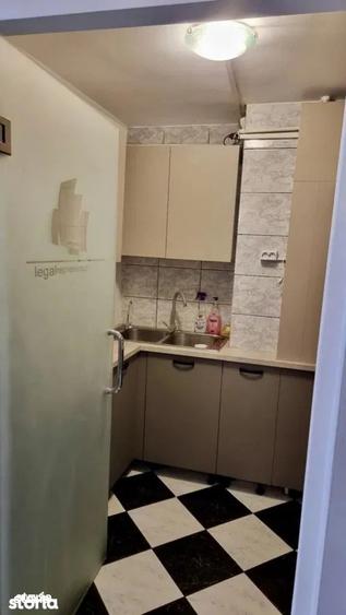 Apartament cu 3 camere în Centrul Civic