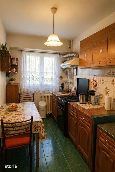 Apartament cu 4 camere decomandat, mobilat în Pantelimon