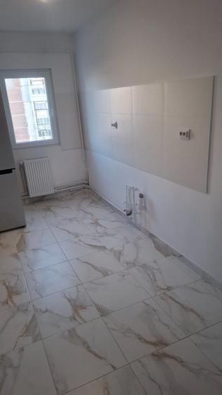 Apartament cu 2 camere decomandat în Cug