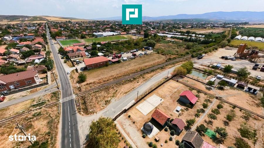 Teren de 2700 mp, în Central