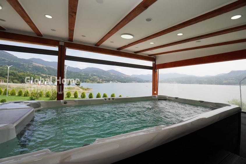 Casă individuală cu 10 camere cu Piscina în Colibița