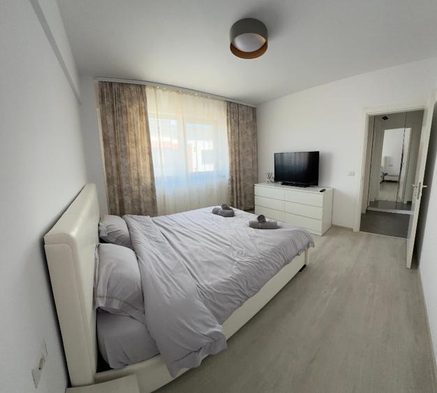 Apartament cu 2 camere semidecomandat, mobilat în Cârcea