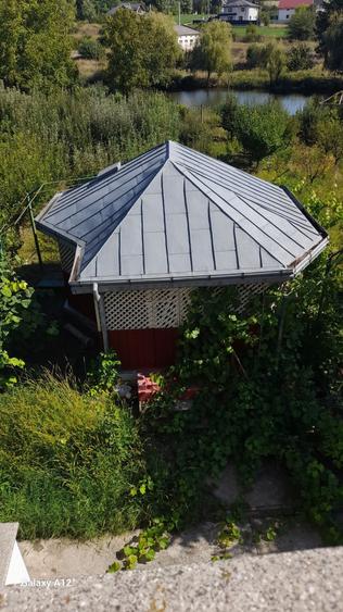 Casă cu 4 camere cu Teren 250 Mp în Central