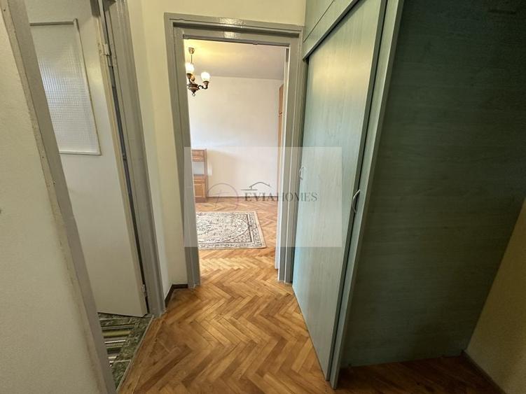 2 camere/boxa de depozitare/ Zona Br&acirc;ncuși - 4