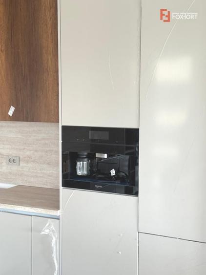 Apartament cu 4 camere decomandat, mobilat în Torontalului