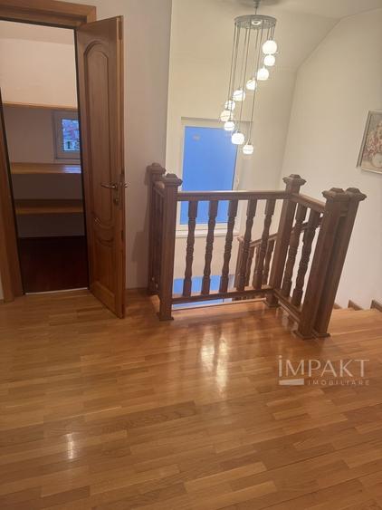 De închiriat – Vilă premium cu panouri fotovoltaice, grădină și garaj - 8