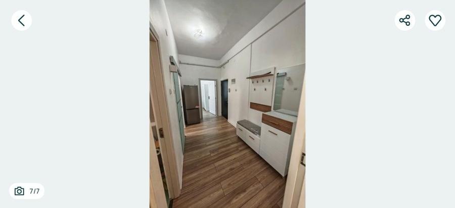 Apartament cu 3 camere semidecomandat în Ultracentral