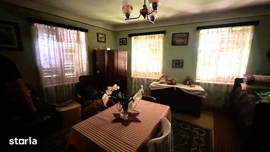 Casă cu 2 camere cu Teren 660 Mp în Nocrich