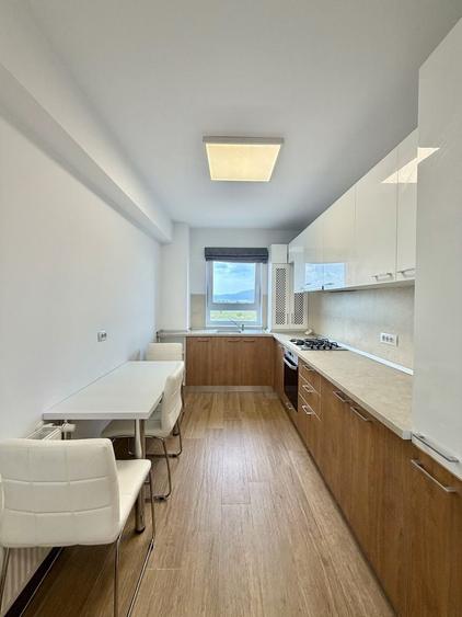 Apartament cu 2 camere de inchiriat in zona Tractoru Coresi Mall cu loc de parcare si aer conditionat, et 1/3 cu lift - 7