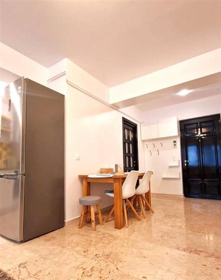Apartament cu 2 camere decomandat, mobilat în Copou