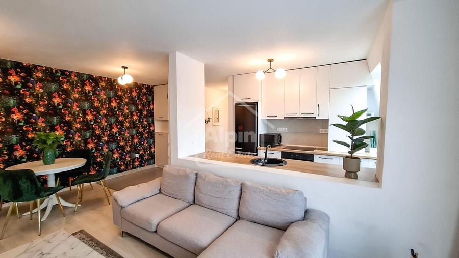 Apartament cu 2 camere decomandat, mobilat în Brașovul Vechi