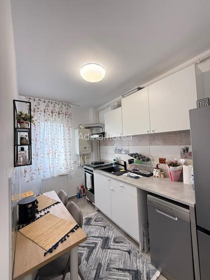 Apartament 2 camere decomandat | Militari Residence | Comision 0%
