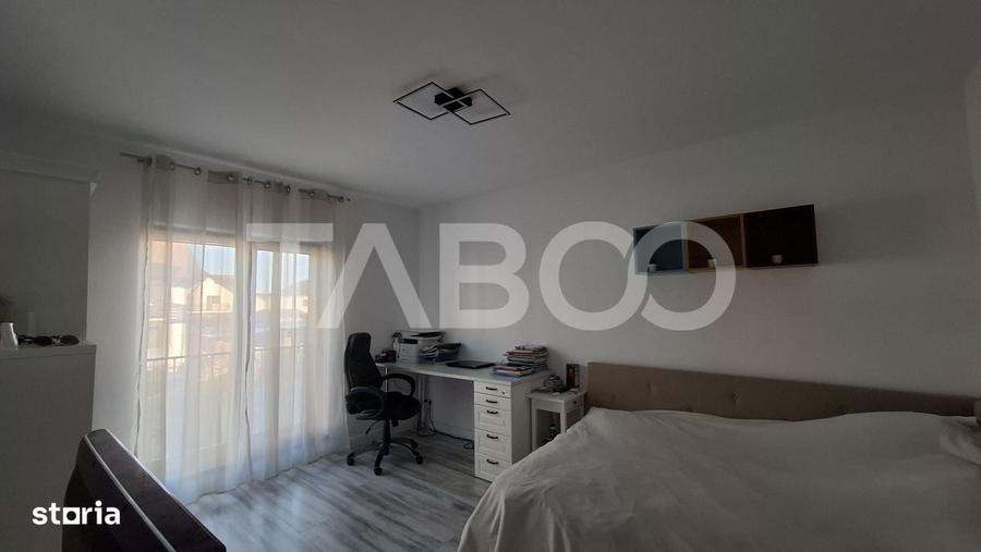 Casă cu 4 camere cu Teren 172 Mp în Șelimbăr