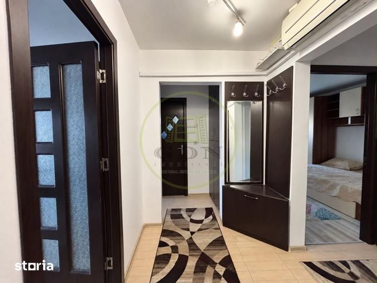 Apartament cu 3 camere decomandat în Brazda lui Novac