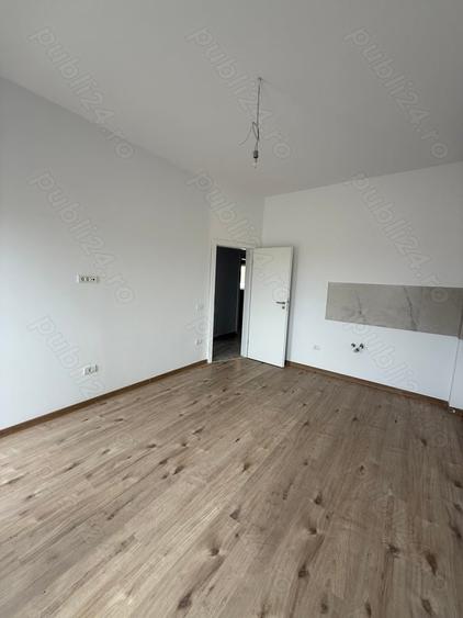 2 camere etaj intermediar la cateva minute de hotel IQ - 10