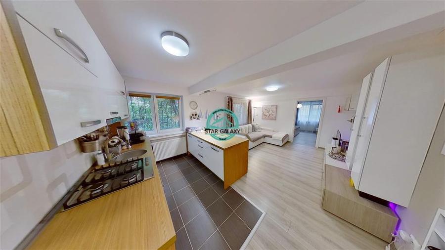 Apartament cu 2 camere semidecomandat, mobilat în 7 Noiembrie