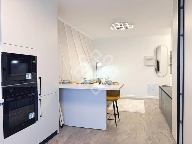 Apartament cu 2 camere semidecomandat, mobilat în Nufărul