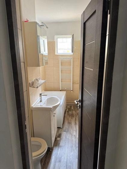 Apartament cu 2 camere decomandat în Vest