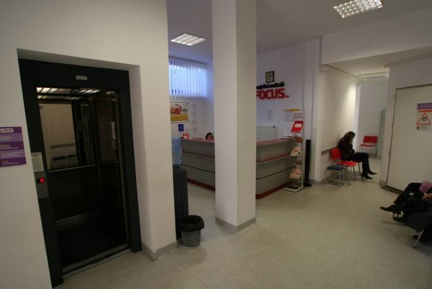 Birou, de 700 mp, în Titulescu