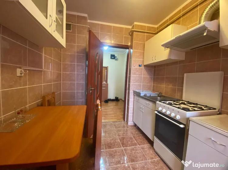 Apartament cu 2 camere decomandat în Dacia