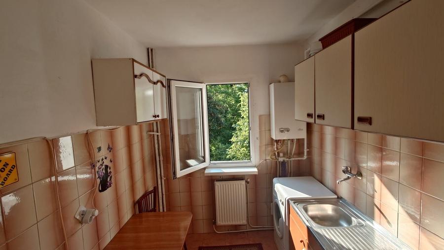 Apartament spre inchiriere semidecomandat - 7