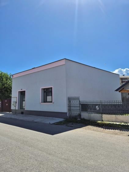 Casă cu 3 camere în Central