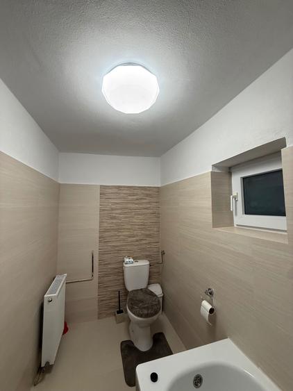 Casă cu 2 camere în Central