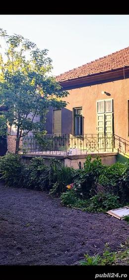 Casă cu 3 camere în Central