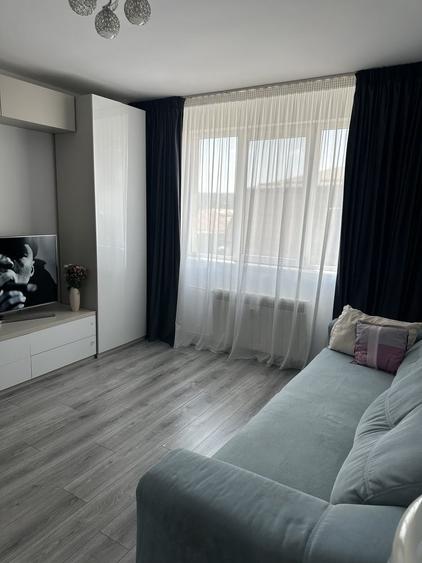 Apartament cu 3 camere în Basarab