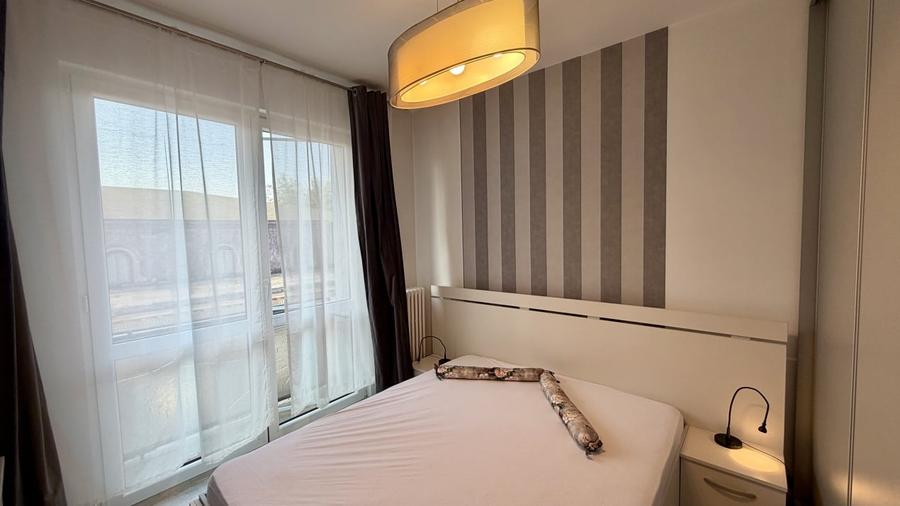 Apartament cu 2 camere semidecomandat în Universitate
