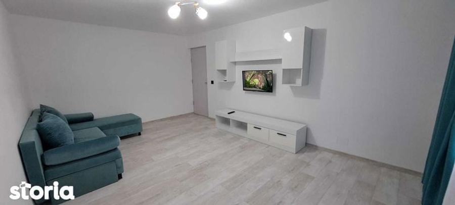 Inchiriez apartament - zona centrala - 3