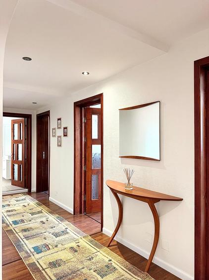 Apartament cu 3 camere decomandat în P-ța Unirii