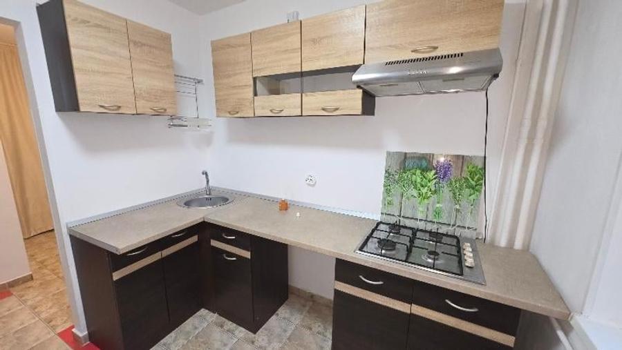 Garsonieră decomandată în Colentina