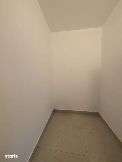 Apartament cu 4 camere decomandat în Zorilor