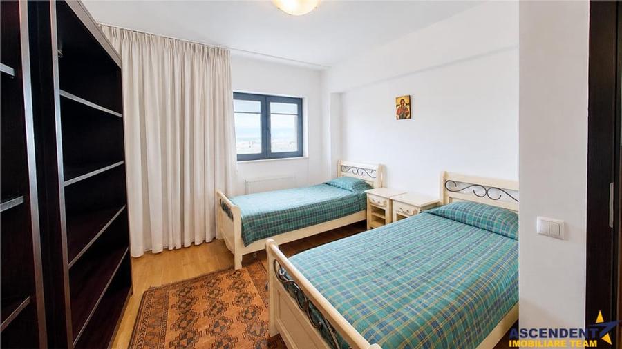 Proprietate 3 camere 118 utili, Privilegio, etaj 10,t erasa - 16