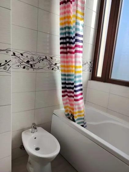 Apartament cu 2 camere decomandat în Valea Adâncă