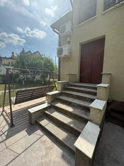 Casă cu 5 camere în Braytim