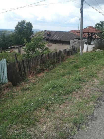 Teren de 1600 mp, în Siliștea