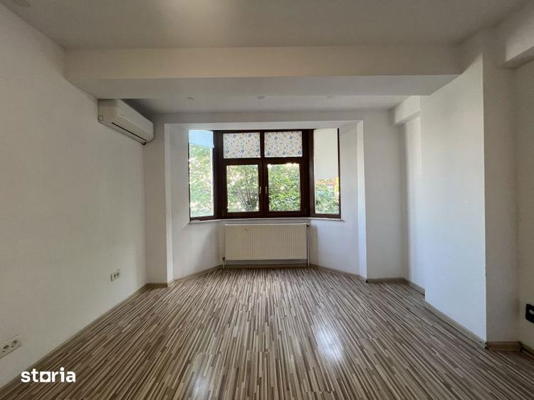 Spațiu comercial, de 650 mp, în Tomis III