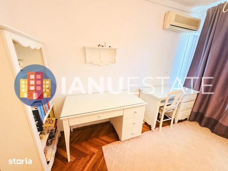 Apartament cu 3 camere decomandat în Titan